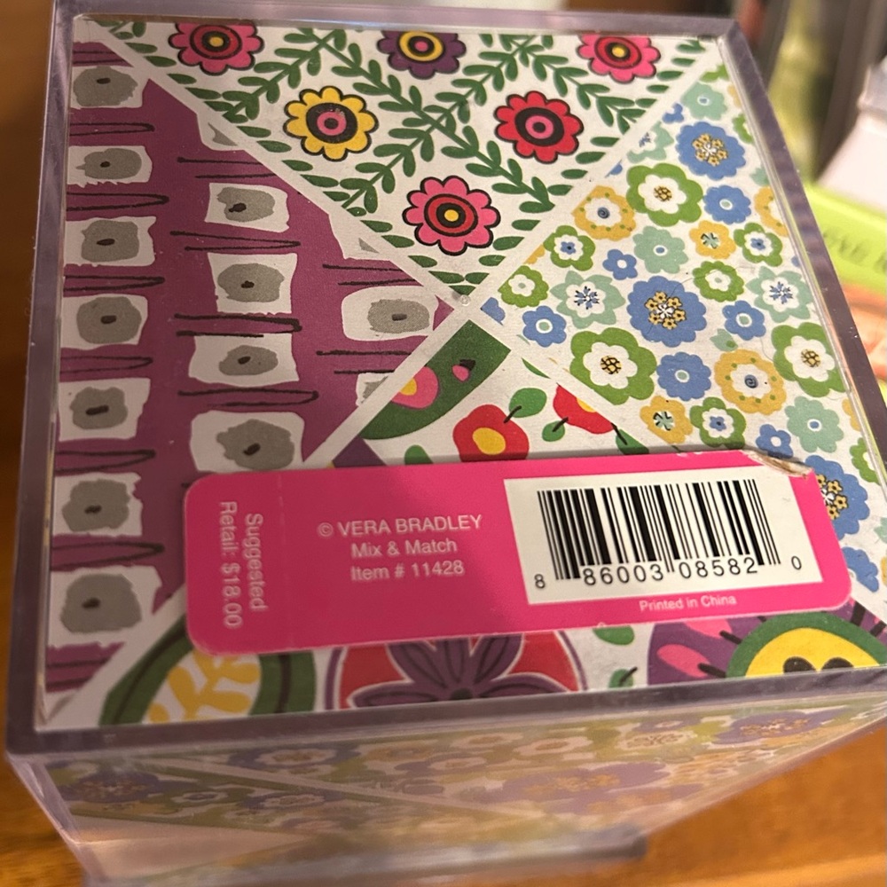 Vera Bradley Multicolor Floral Notecard Set - Picture 4 of 6